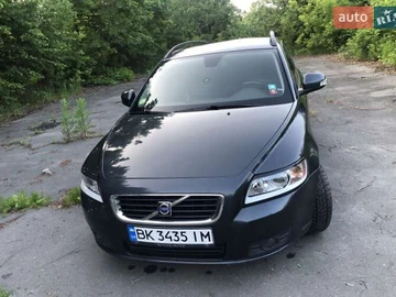 Авто Volvo V50 2009 № 7941708