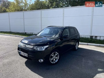 Авто Mitsubishi Outlander 2013 № 7941957