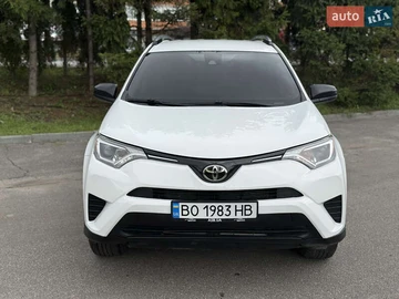 Авто Toyota Rav4 2018 № 7942180