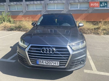 Авто Audi Q7 2018 № 7942402