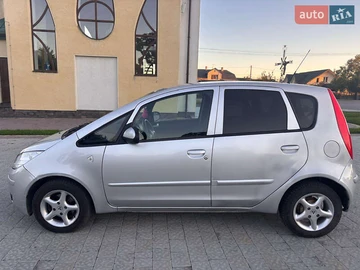 Авто Mitsubishi Colt 2006 № 7942447