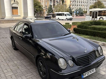 Авто Mercedes E-Class 2001 № 7942463