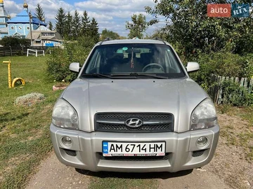 Авто Hyundai Tucson 2006 № 7942704