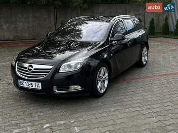 Авто Opel Insignia 2010 № 7942716