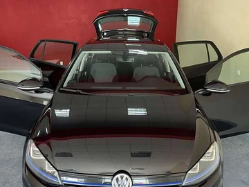 Авто Volkswagen E-Golf 2014 № 7942728