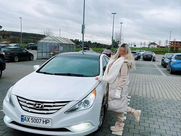 Авто Hyundai Sonata 2012 № 7942748
