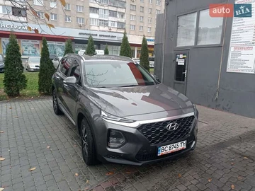 Авто Hyundai Santa Fe 2019 № 7943208