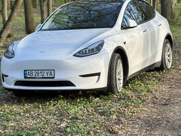Авто Tesla Model Y 2022 № 7943210