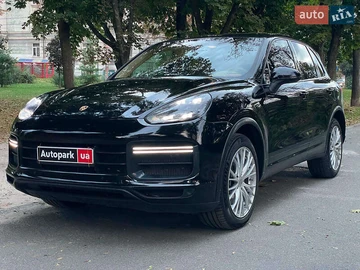 Авто Porsche Cayenne 2017 № 7943219