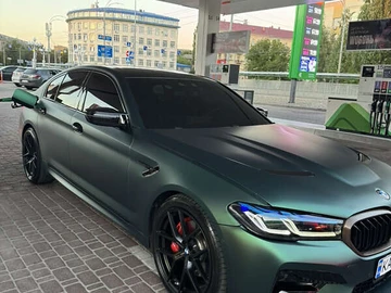 Авто BMW 5 Series 2019 № 7943238