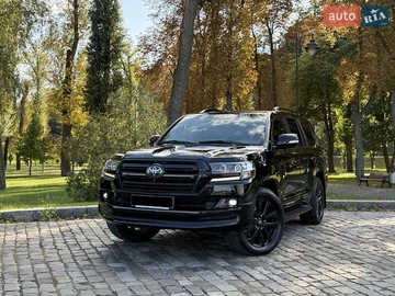 Авто Toyota Land Cruiser 2018 № 7943401