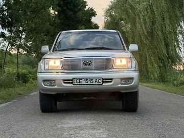 Авто Toyota Land Cruiser 2000 № 7944062