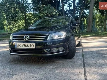 Авто Volkswagen Passat 2011 № 7944262