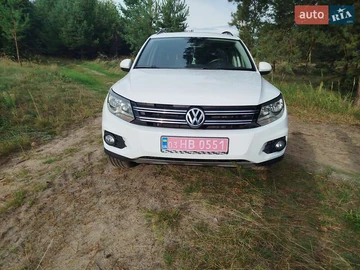 Авто Volkswagen Tiguan 2015 № 7944432