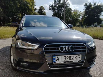 Авто Audi A4 2015 № 7944434