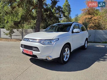 Авто Mitsubishi Outlander 2013 № 7944457