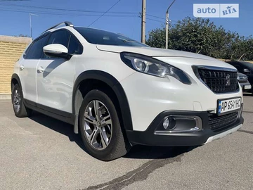 Авто Peugeot 2008 2019 № 7944483