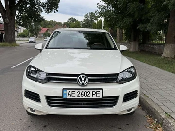 Авто Volkswagen Touareg 2010 № 7944502