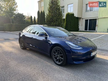 Авто Tesla Model 3 2018 № 7944516