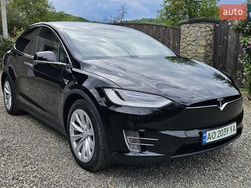 Авто Tesla Model X 2019 № 7944704