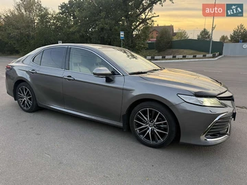 Авто Toyota Camry 2021 № 7944706
