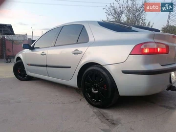 Авто Renault Laguna 2001 № 7944938