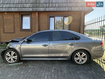 Авто Volkswagen Passat 2014 № 7945099