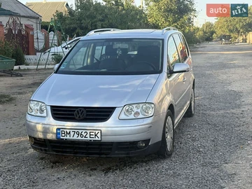Авто Volkswagen Touran 2004 № 7945110