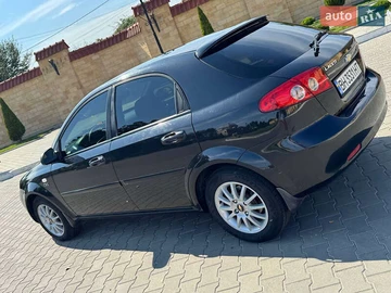Авто Chevrolet Lacetti 2007 № 7945137