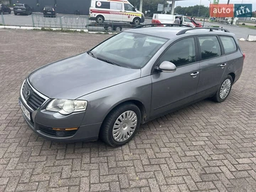Авто Volkswagen Passat 2005 № 7945323