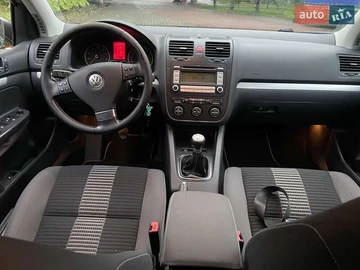 Авто Volkswagen Golf 2008 № 7945325