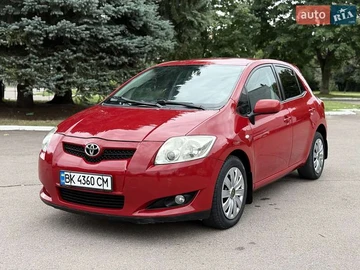 Авто Toyota Auris 2007 № 7945331