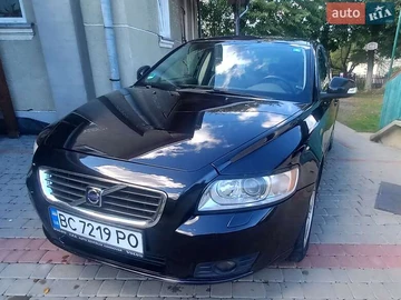 Авто Volvo V50 2009 № 7945411