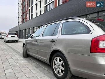 Авто Skoda Octavia 2010 № 7945422