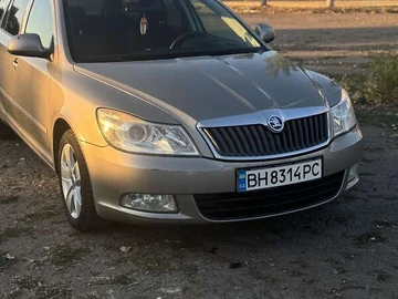 Авто Skoda Octavia 2010 № 7945436