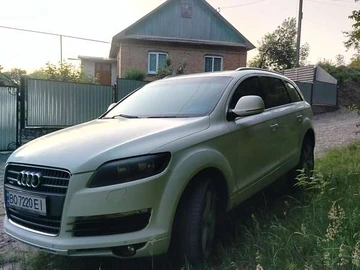Авто Audi Q7 2007 № 7945783