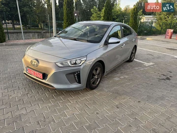 Авто Hyundai Ioniq 2016 № 7945882