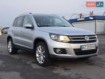 Авто Volkswagen Tiguan 2012 № 7946018