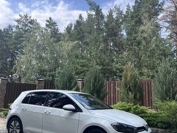 Авто Volkswagen E-Golf 2019 № 7946048