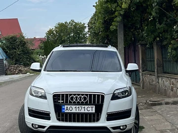 Авто Audi Q7 2015 № 7946166