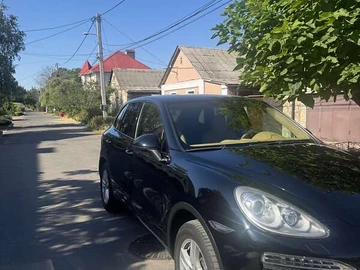Авто Porsche Cayenne 2013 № 7946290