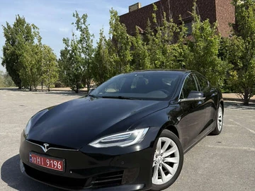 Авто Tesla Model S 2017 № 7946489