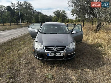 Авто Volkswagen Jetta 2010 № 7946673