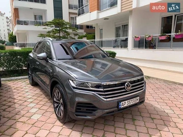 Авто Volkswagen Touareg 2021 № 7946823