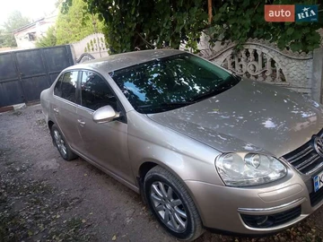 Авто Volkswagen Jetta 2009 № 7946827