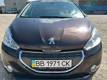 Авто Peugeot 208 2013 № 7946829