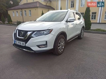 Авто Nissan Rogue 2017 № 7947067