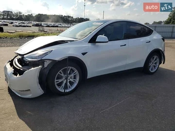 Авто Tesla Model Y 2023 № 7947204