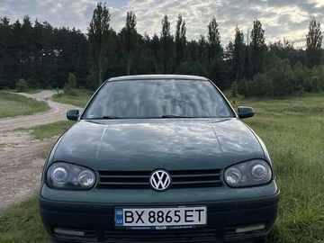 Авто Volkswagen Golf 2000 № 7947254