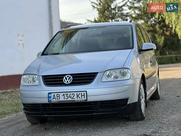 Авто Volkswagen Touran 2003 № 7947275
